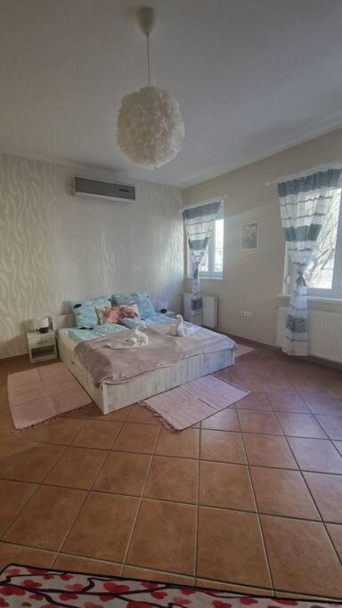 Jackpot Apartman Будапеща Екстериор снимка